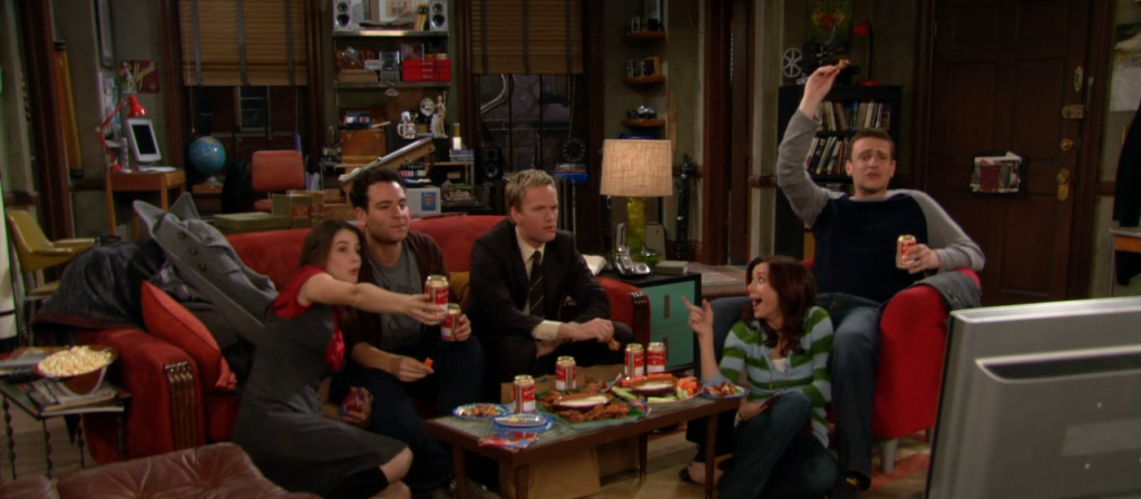 Robin, Ted, Barney, Lily e Marshall assistindo ao Super Bowl mesmo já sabendo o vencedor